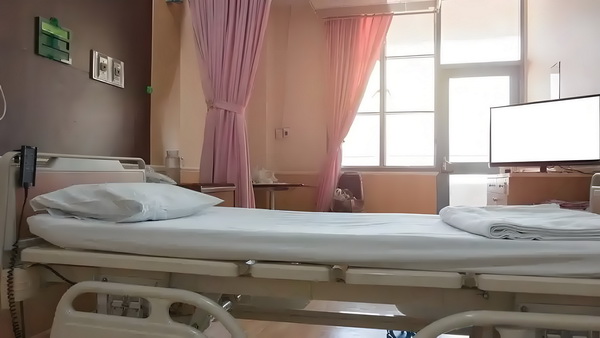 办深户有什么好处_《华山论剑》首播差评如潮!网友的评价可谓“一针见血”! 华山论剑首浪费严重警力